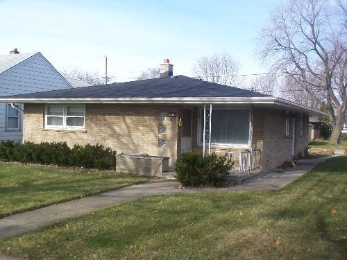 3468 E Bottsford Ave, Cudahy, WI 53110