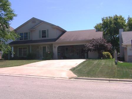 1305 Edgewood Ave., South Milwaukee, WI 53172