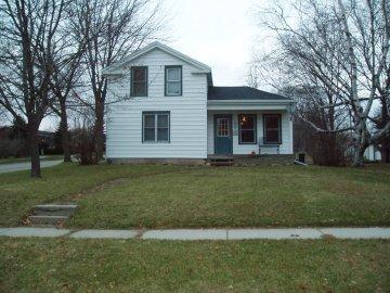 306 E Cravath St., Whitewater, WI 53190