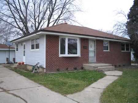 5445 N 106th St., Milwaukee, WI 53225