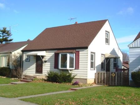 3166 S Burrell St, Milwaukee, WI 53207