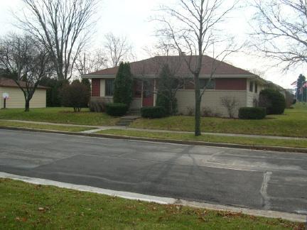 1731 W Wood Ave., Milwaukee, WI 53221