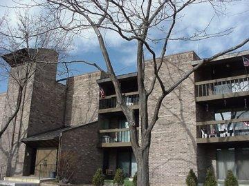 3635 N Tucker Pl. #311, Milwaukee, WI 53222