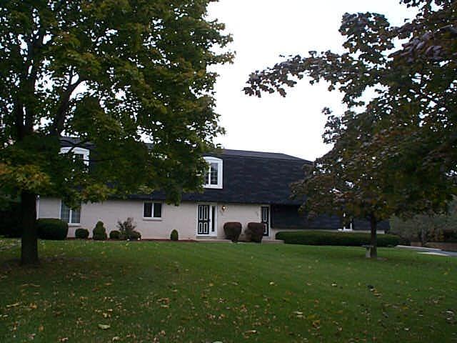 16530 Tia Ct. #16540, Brookfield, WI 53005