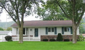 1423 27th St., La Crosse, WI 54601