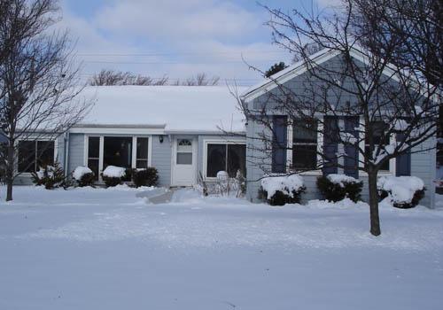 17800 W Oak Dr., New Berlin, WI 53146