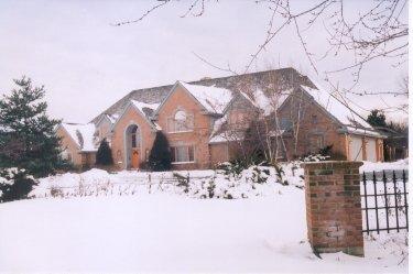 9648 N Columbia Dr., Mequon, WI 53092