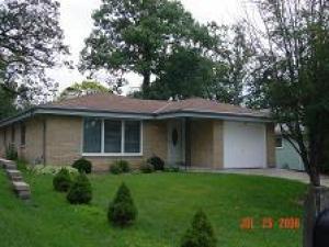 11757 W Homewood Ave., Wauwatosa, WI 53226