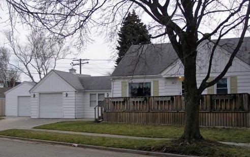 3617 76th St, Kenosha, WI 53142