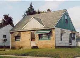 6900 W Caldwell Ct., Milwaukee, WI 53218