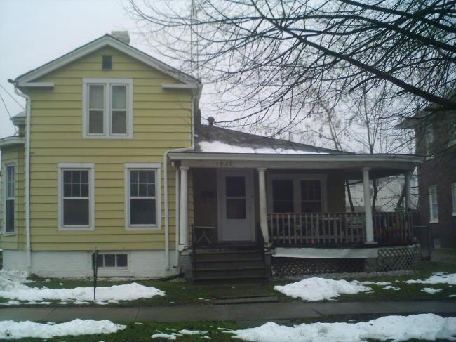 1029 Pearl St., Racine, WI 53403