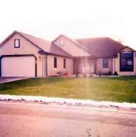 1205 Dundee Dr., Caledonia, WI 53402