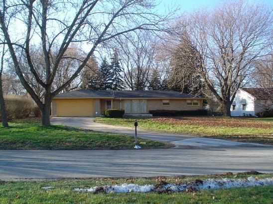 6083 N Milwaukee River, Glendale, WI 53209