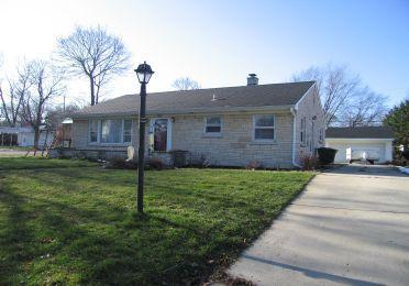 2603 N 114th St., Wauwatosa, WI 53226