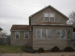 1722 Winnebago St., La Crosse, WI 54601