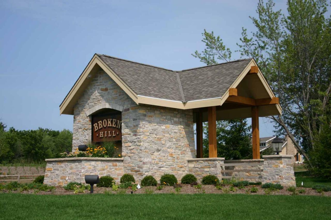 Lt58 Oak Hill Ln., Pewaukee, WI 53072