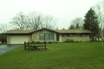 6707 N Range Line Rd., Glendale, WI 53209