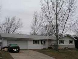 1118 Roosevelt Dr., West Bend, WI 53090