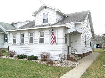 2006 Market, La Crosse, WI 54601