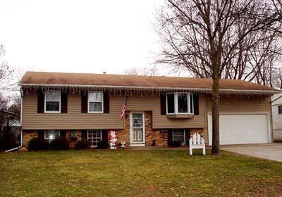 427 S 11th Ave., Onalaska, WI 54650