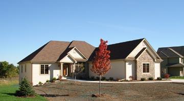 432 Augusta Dr., Mukwonago, WI 53149