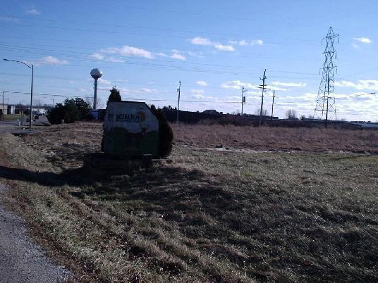 S81W19175 W Janesville Rd, Muskego, WI 53150