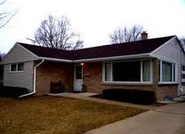 1412 Beverly Ln., West Bend, WI 53090