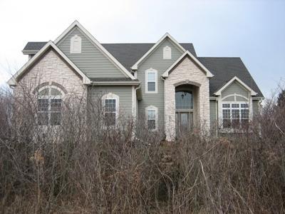 12620 Blue Stem Tr., Caledonia, WI 53108