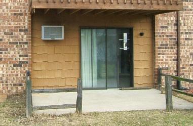 625 Hartridge Dr., Hartland, WI 53029