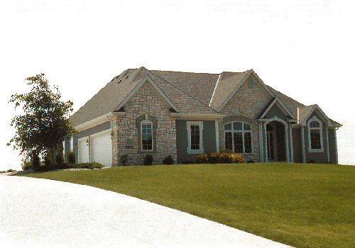 W271N5352 Jessica Dr, Lisbon, WI 53072