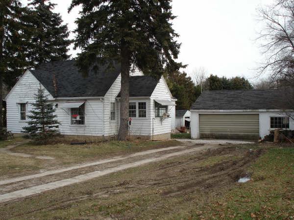 4213 Wood Rd., Mount Pleasant, WI 53403
