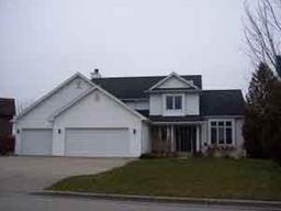 611 S Hills Dr., Plymouth, WI 53073