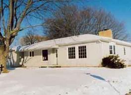 434 East Ave., Hartford, WI 53027