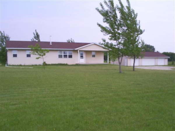 11851 Meggers Rd., Schleswig, WI 53061