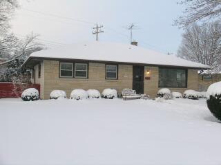 N86W16129 Riverland Cir., Menomonee Falls, WI 53051