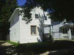 2122 Carmel Ave., Racine, WI 53405