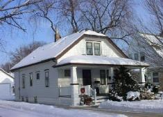 1932 Ludington Ave., Wauwatosa, WI 53226