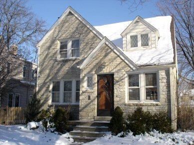 5244 N Shoreland Ave, Whitefish Bay, WI 53217