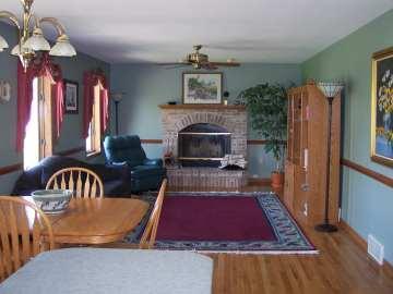 3985 S Sunnyslope Rd., New Berlin, WI 53151