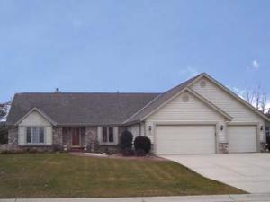 N49W17548 Sheffield Ln., Menomonee Falls, WI 53051