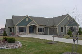 8982 S Bluestem Ct., Franklin, WI 53132