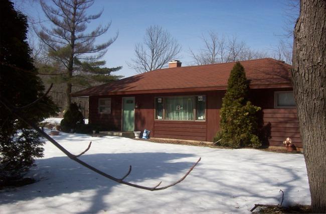 [Address Hidden by Seller], Geneva, WI 53147