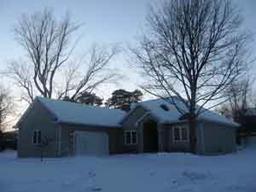 427 Harvard, Oconomowoc, WI 53066