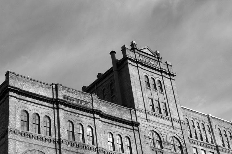 270 E Highland Ave. #615, Milwaukee, WI 53202