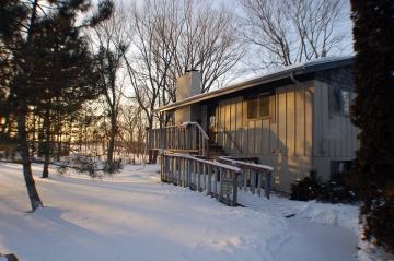 141 Shore Dr., Mukwonago, WI 53149
