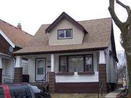 2456 S Burrell St., Milwaukee, WI 53207