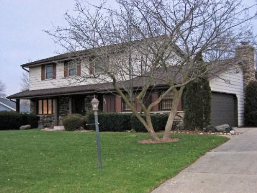 3590 S Loretta Ln., New Berlin, WI 53151