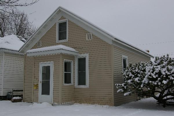 932 Redfield St, La Crosse, WI 54601