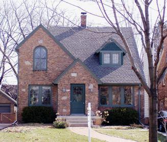 4770 N Larkin St., Whitefish Bay, WI 53211