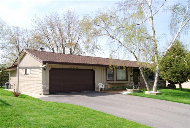 5305 Orchard Ln., Greendale, WI 53129